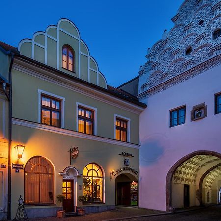 Hotel Bily Jednorozec Trebon Bagian luar foto