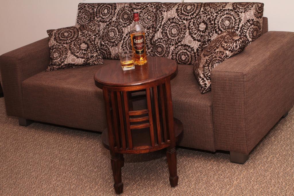 Hotel Bily Jednorozec Trebon Bagian luar foto